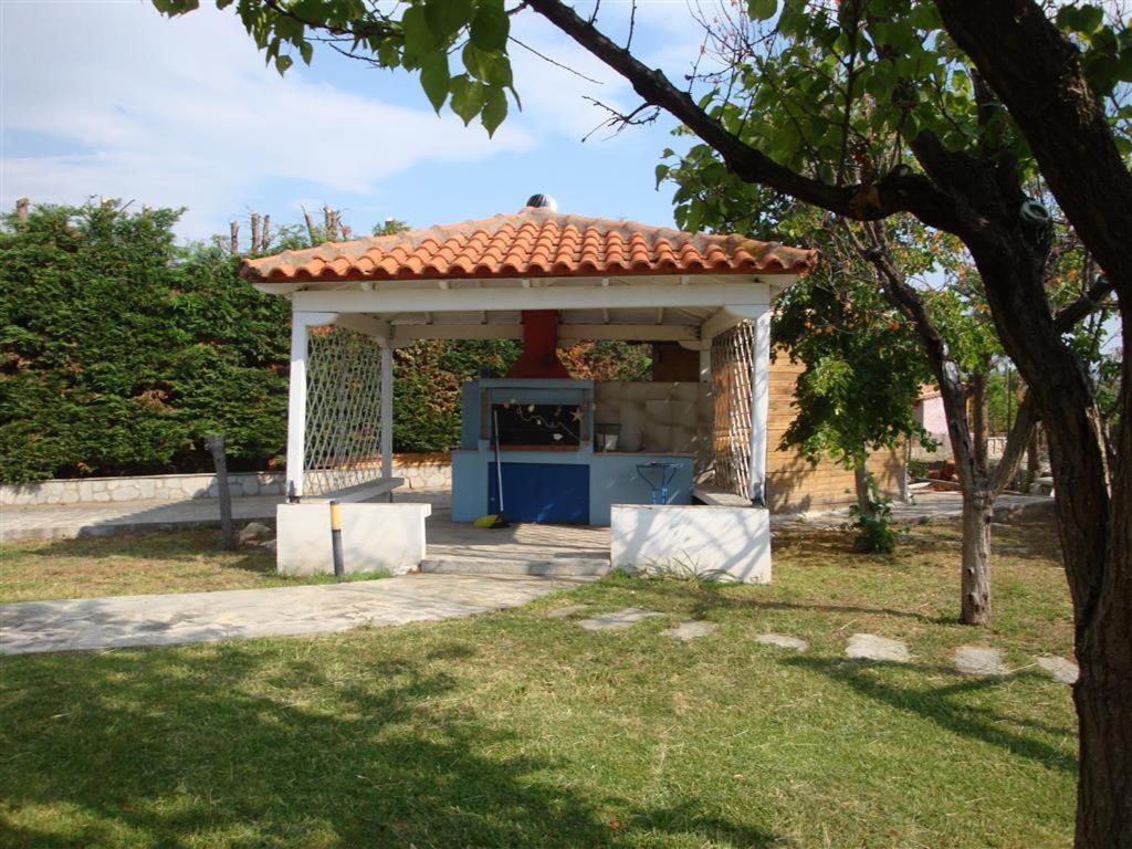 Wonderful House With Private Garden Villa ฟิออยิตา ภายนอก รูปภาพ