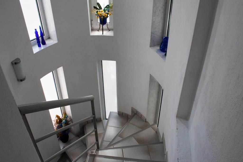 Wonderful House With Private Garden Villa ฟิออยิตา ภายนอก รูปภาพ